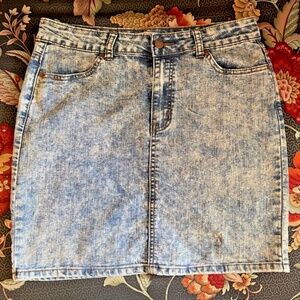 JESS Acid Wash Skirt Junior Size Large